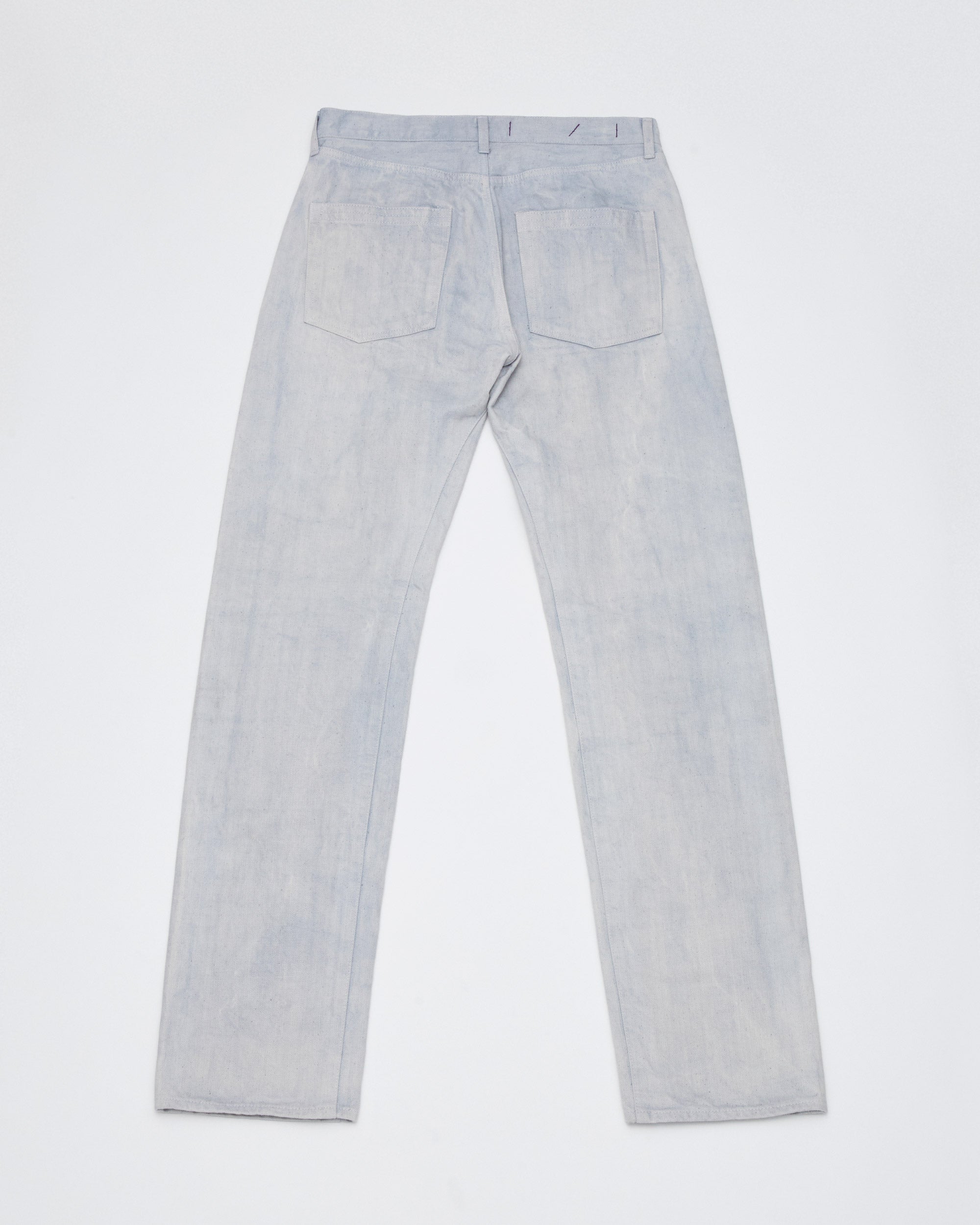 バックプットスタイル<br>ヨーク位置とポケット位置を上げることによりヒップUP効果があります。