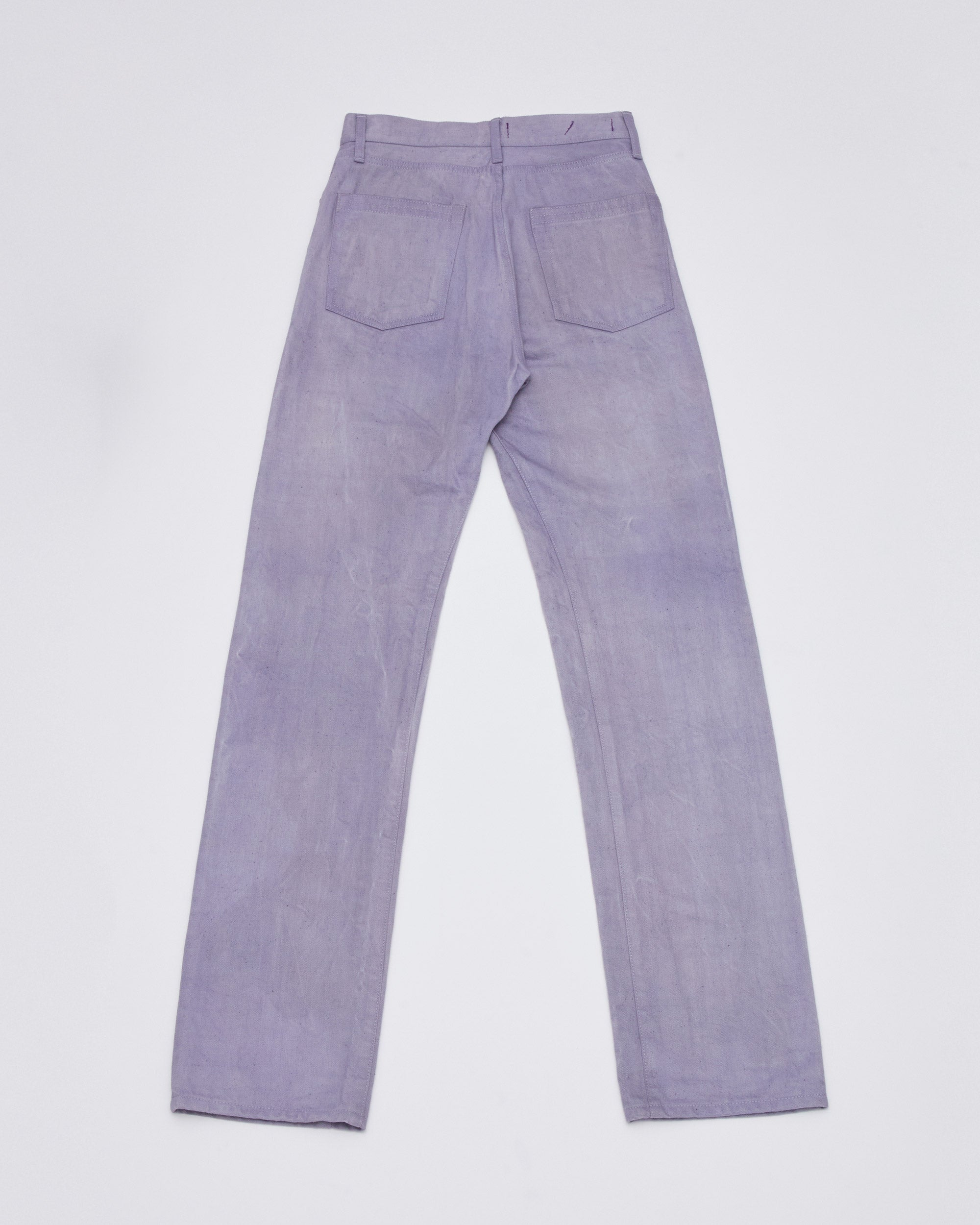 バックプットスタイル<br>ヨーク位置とポケット位置を上げることによりヒップUP効果があります。