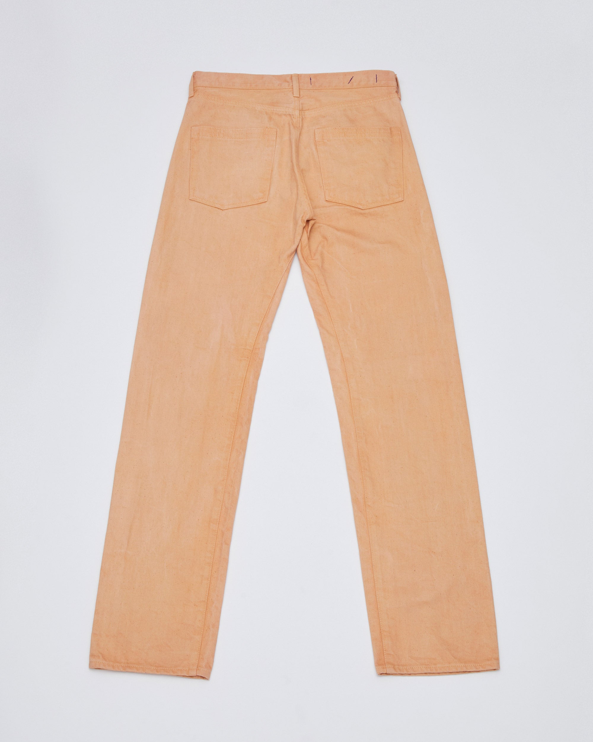 バックプットスタイル<br>ヨーク位置とポケット位置を上げることによりヒップUP効果があります。