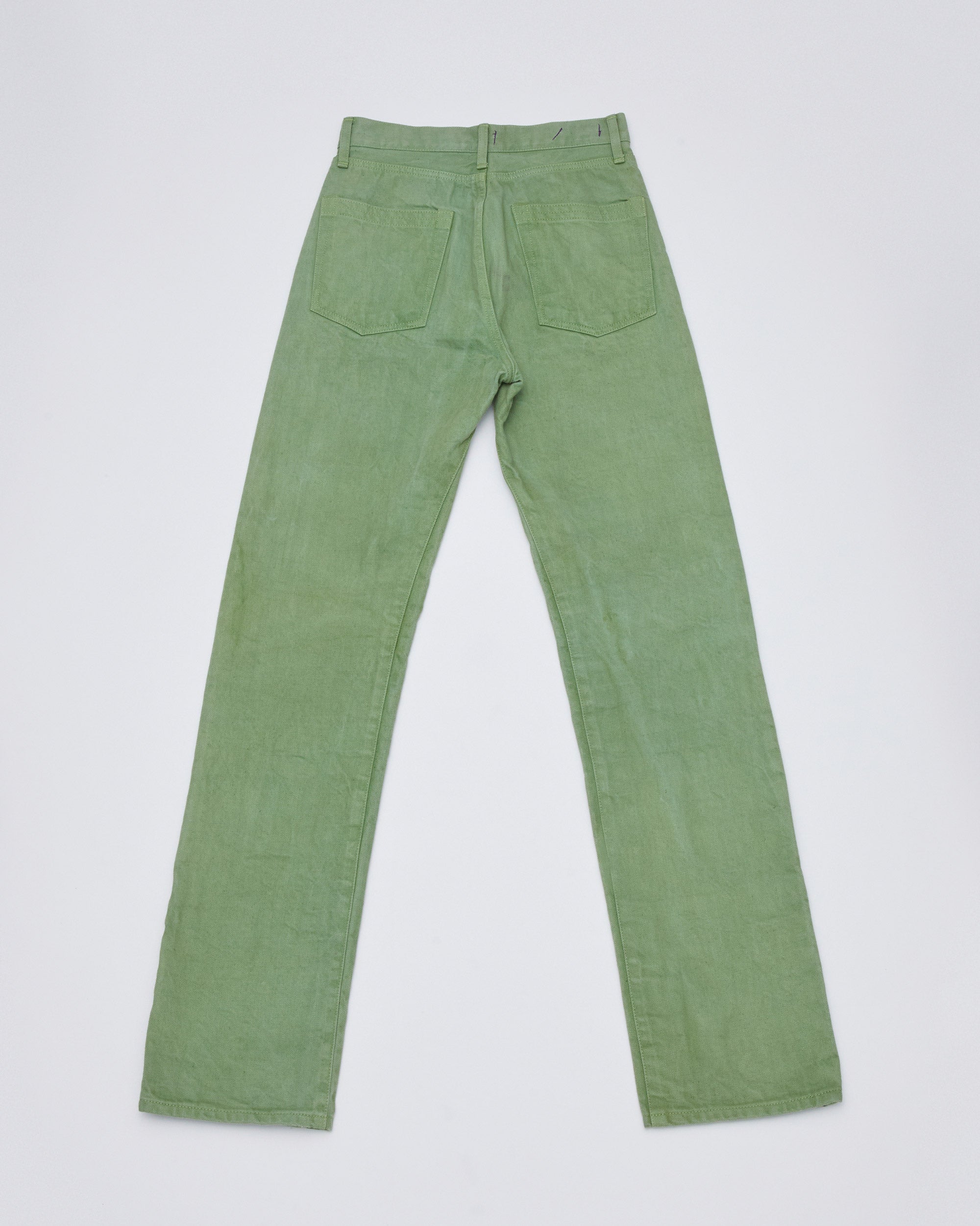 バックプットスタイル<br>ヨーク位置とポケット位置を上げることによりヒップUP効果があります。