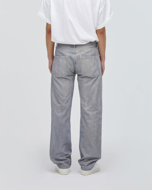 バックフィットスタイル<br>ヒップを包み込むように作った立体的なバックスタイルは小尻効果があります。