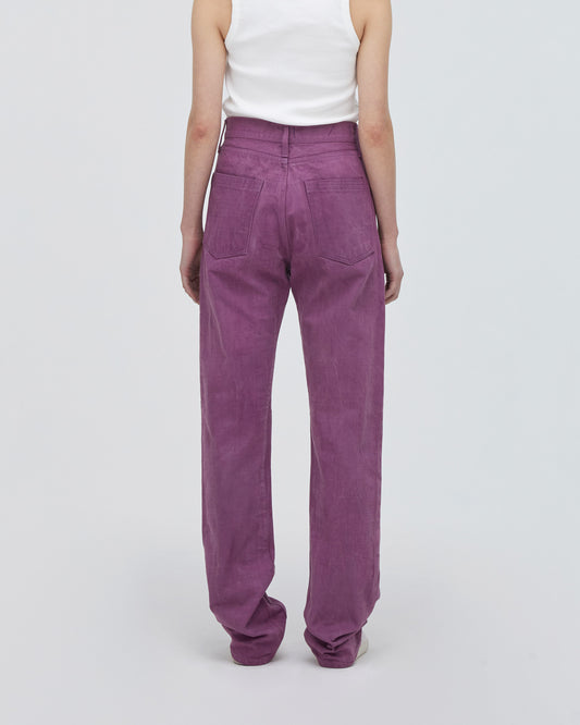 バックフィットスタイル<br>ヒップを包み込むように作った立体的なバックスタイルは小尻効果があります。