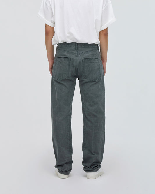 バックフィットスタイル<br>ヒップを包み込むように作った立体的なバックスタイルは小尻効果があります。